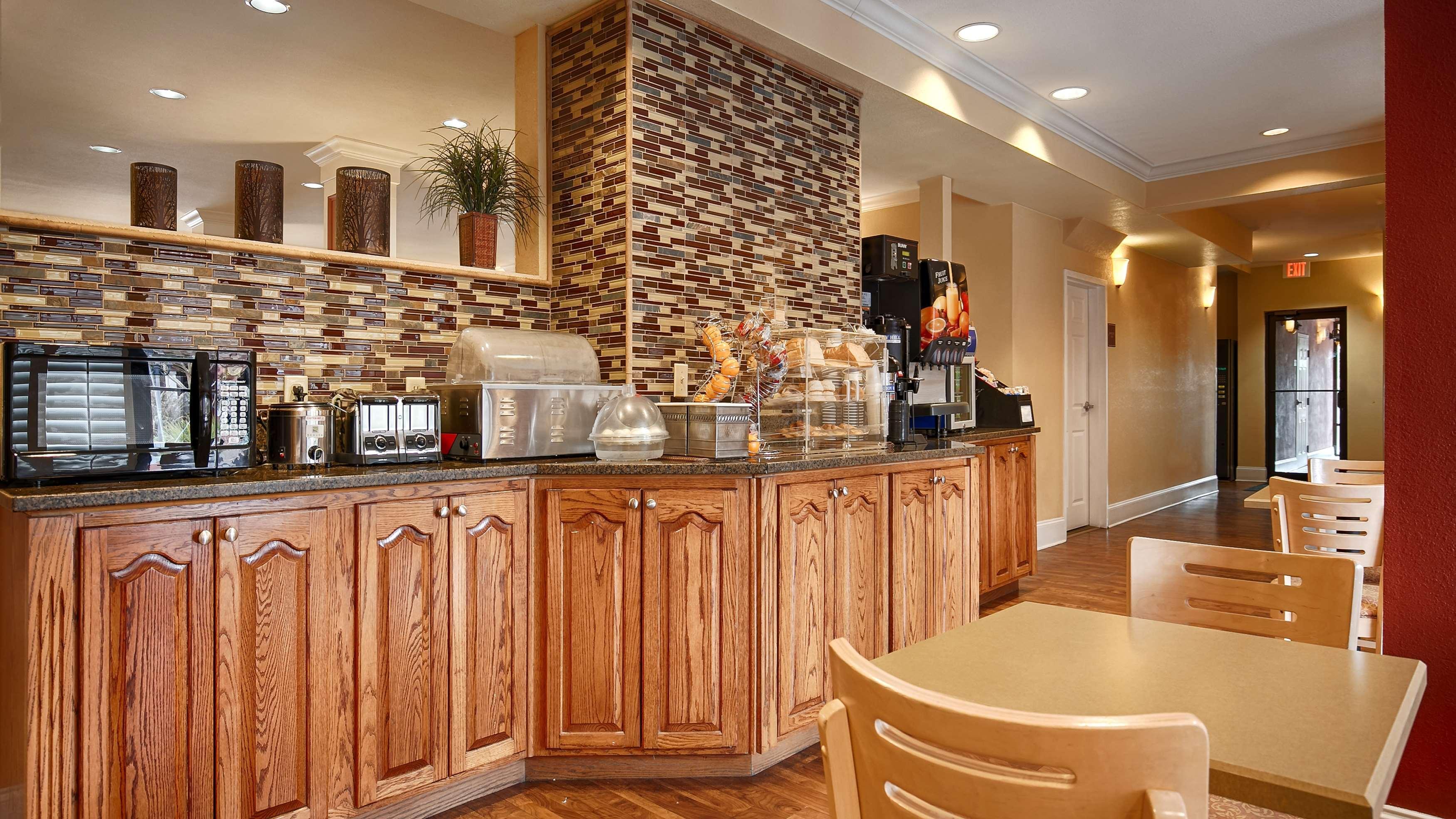Best Western Wakulla Inn & Suites Crawfordville Extérieur photo