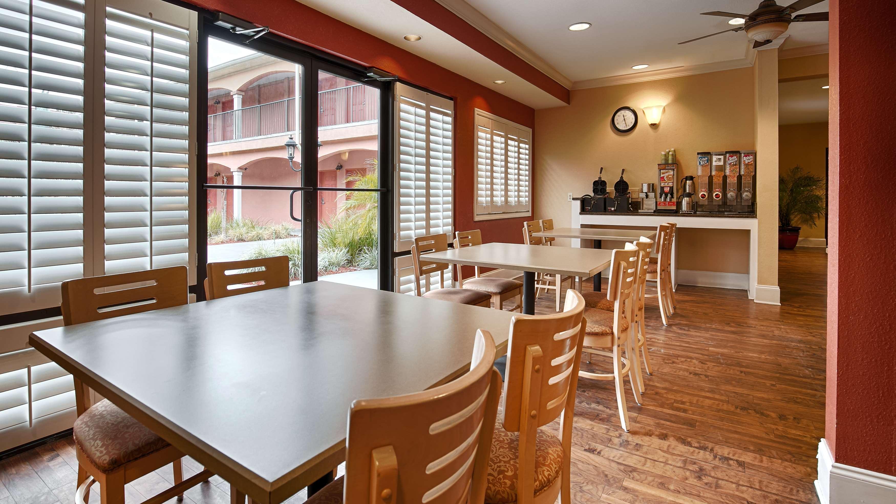 Best Western Wakulla Inn & Suites Crawfordville Extérieur photo