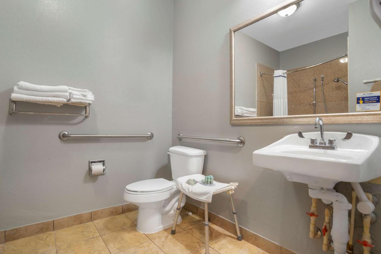 Best Western Wakulla Inn & Suites Crawfordville Extérieur photo